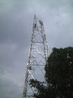 torre de acero del enrejado de Wifi de la radio VHF de los 50m para la transmisión de la señal