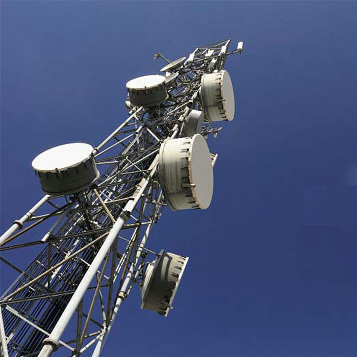 Torre móvil de la célula de la antena del acero Q345 WiFi del ángulo