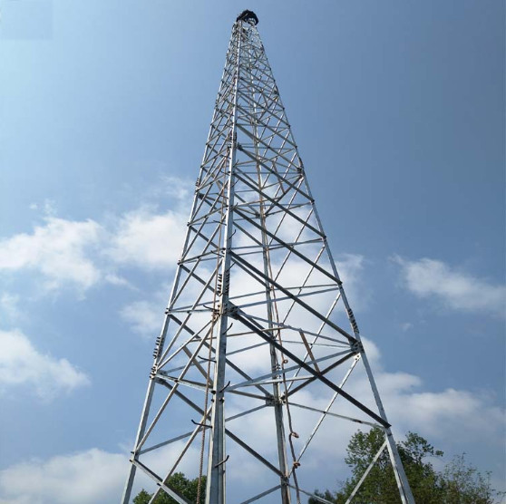 torre poligonal de la protección contra la luz de los 50m Q345B